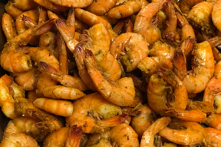 https://bluewaterseafoodobx.com/wp-content/uploads/2018/07/shrimps.jpg